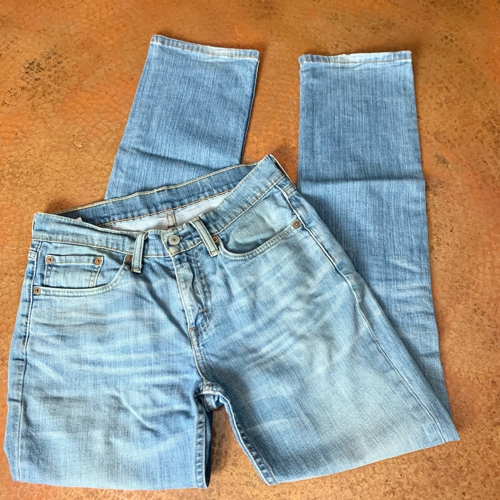 LEVI’S 514 straight Leg Jeans